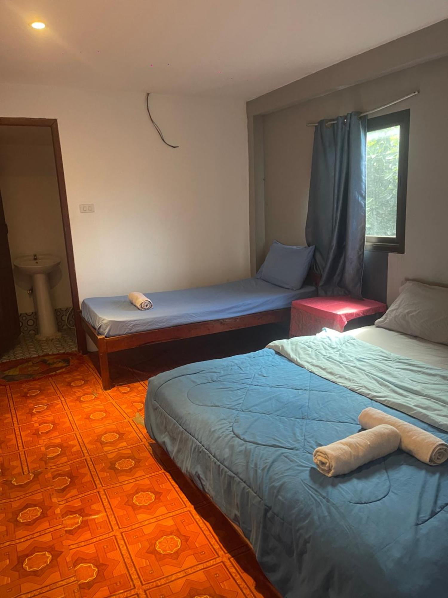 Outland Hostel Ванг-В'єнг Екстер'єр фото